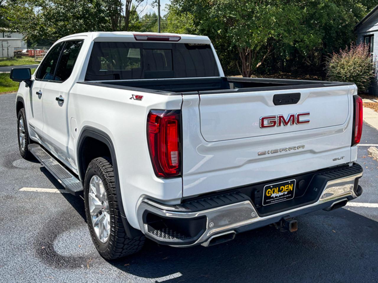 GMC Sierra 1500 4WD Crew Cab 147" SLT 2019
