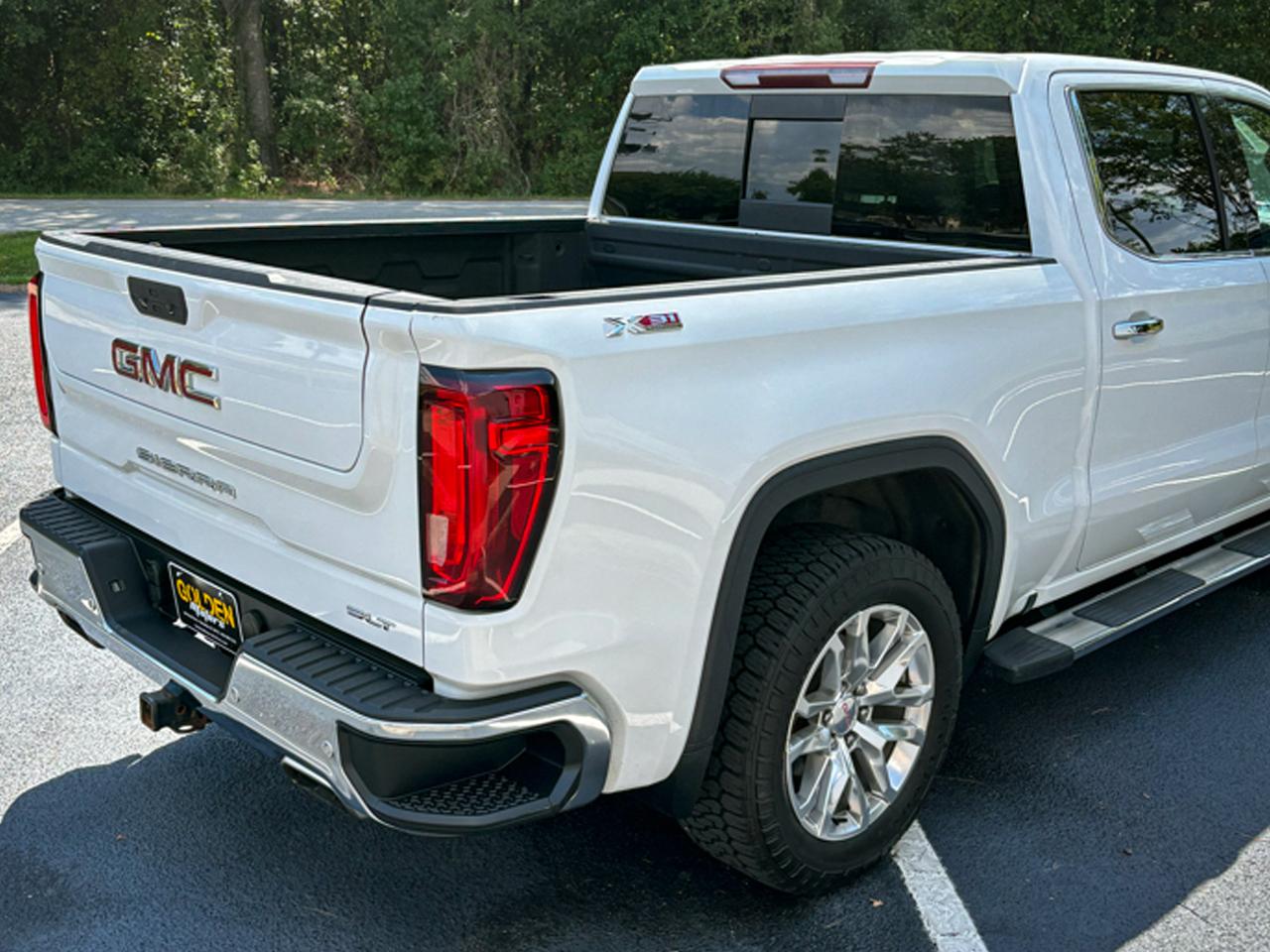 GMC Sierra 1500 4WD Crew Cab 147" SLT 2019