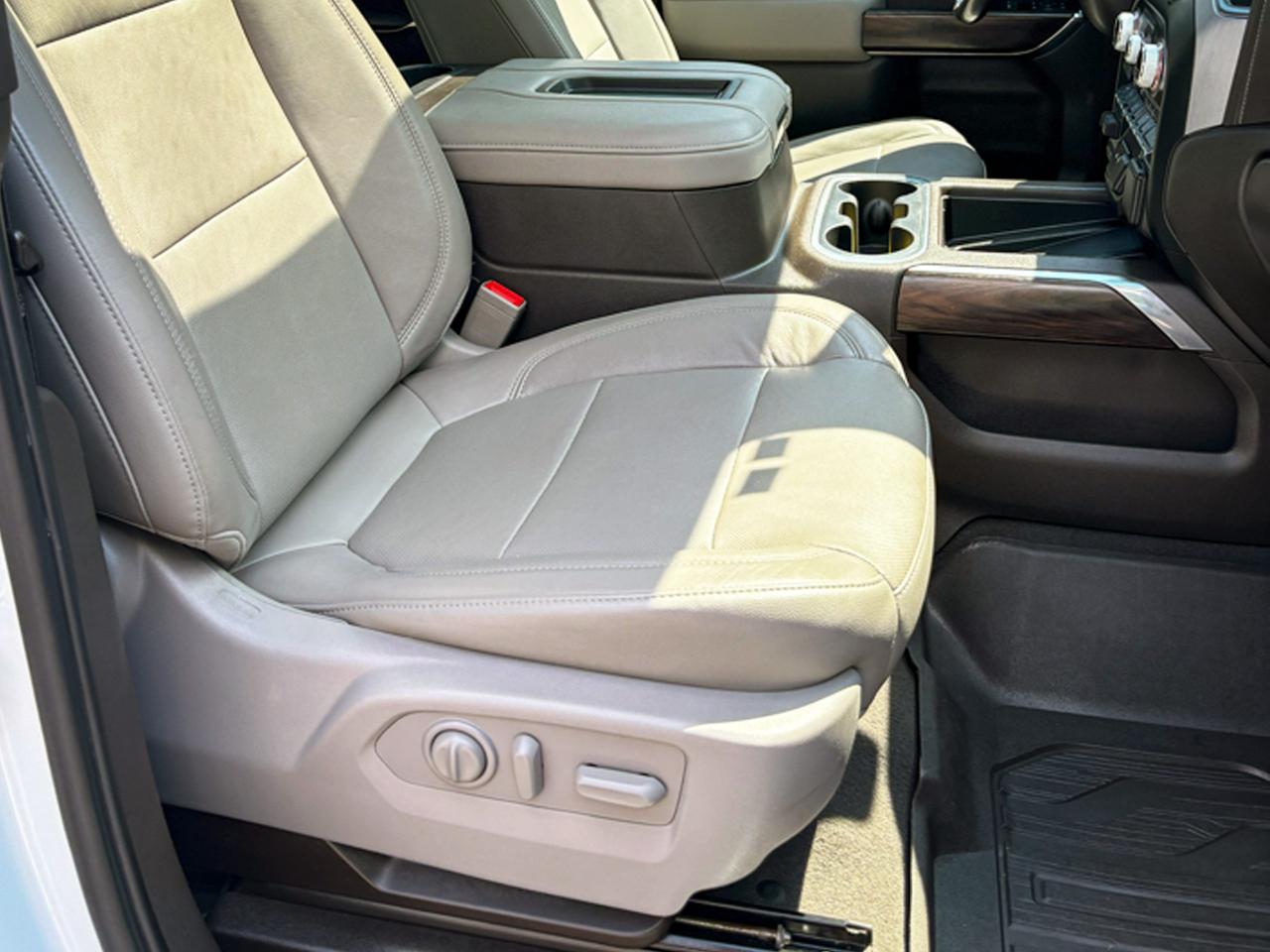 GMC Sierra 1500 4WD Crew Cab 147" SLT 2019