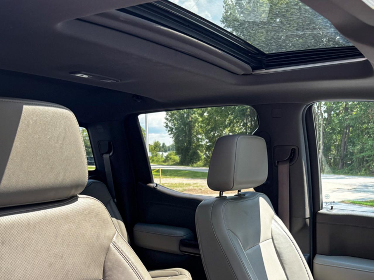GMC Sierra 1500 4WD Crew Cab 147" SLT 2019