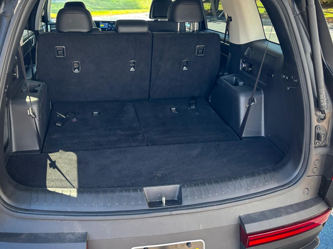 Hyundai Santa Fe Hybrid SEL AWD 2024