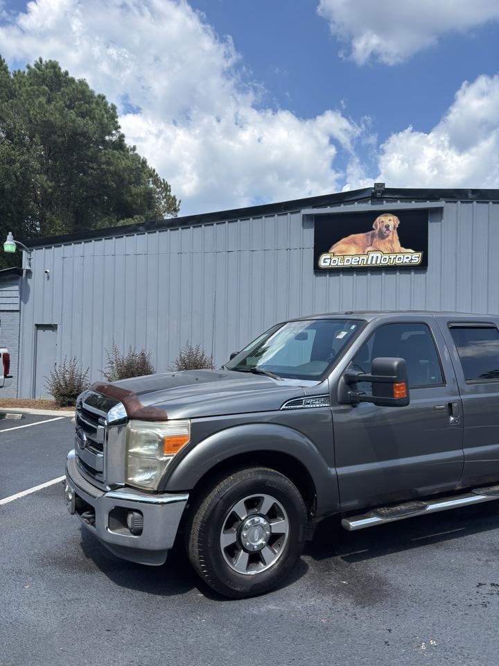 Ford Super Duty F-250 SRW 2WD Crew Cab 156" Lariat 2012