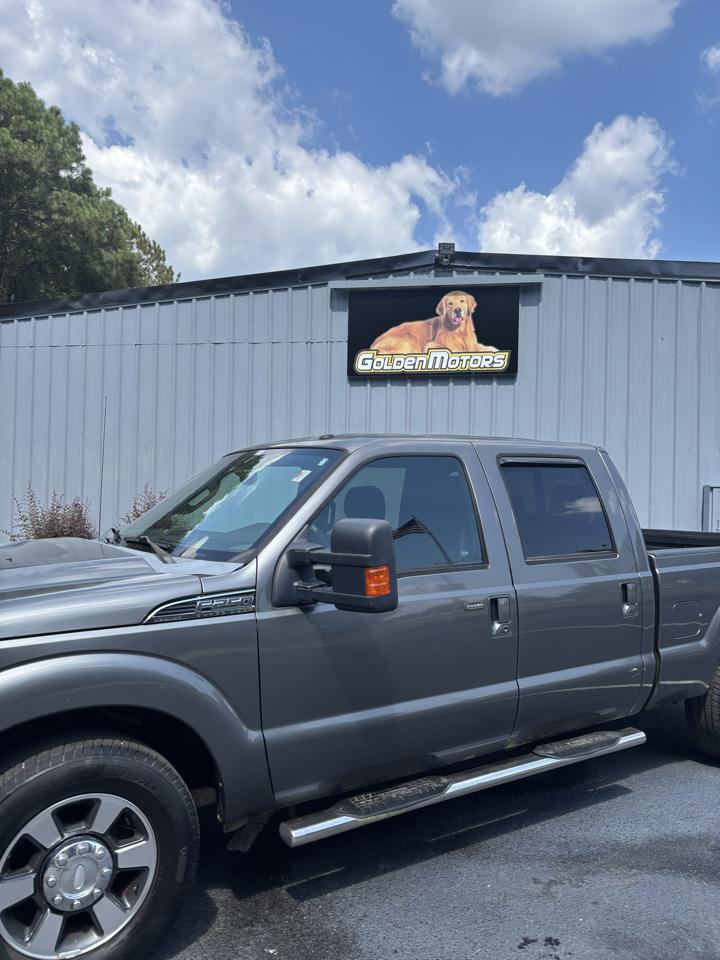 Ford Super Duty F-250 SRW 2WD Crew Cab 156" Lariat 2012