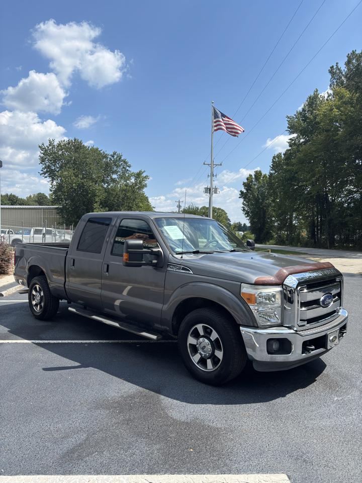 Ford Super Duty F-250 SRW 2WD Crew Cab 156" Lariat 2012