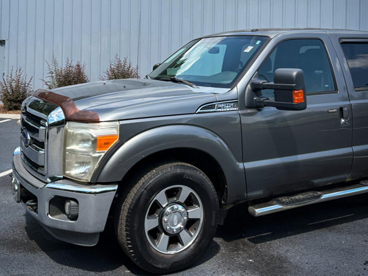 Ford Super Duty F-250 SRW 2WD Crew Cab 156" Lariat 2012