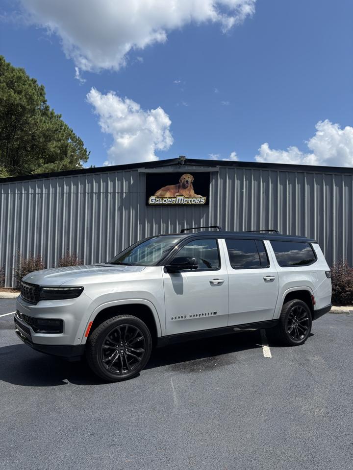Jeep Grand Wagoneer L  2024