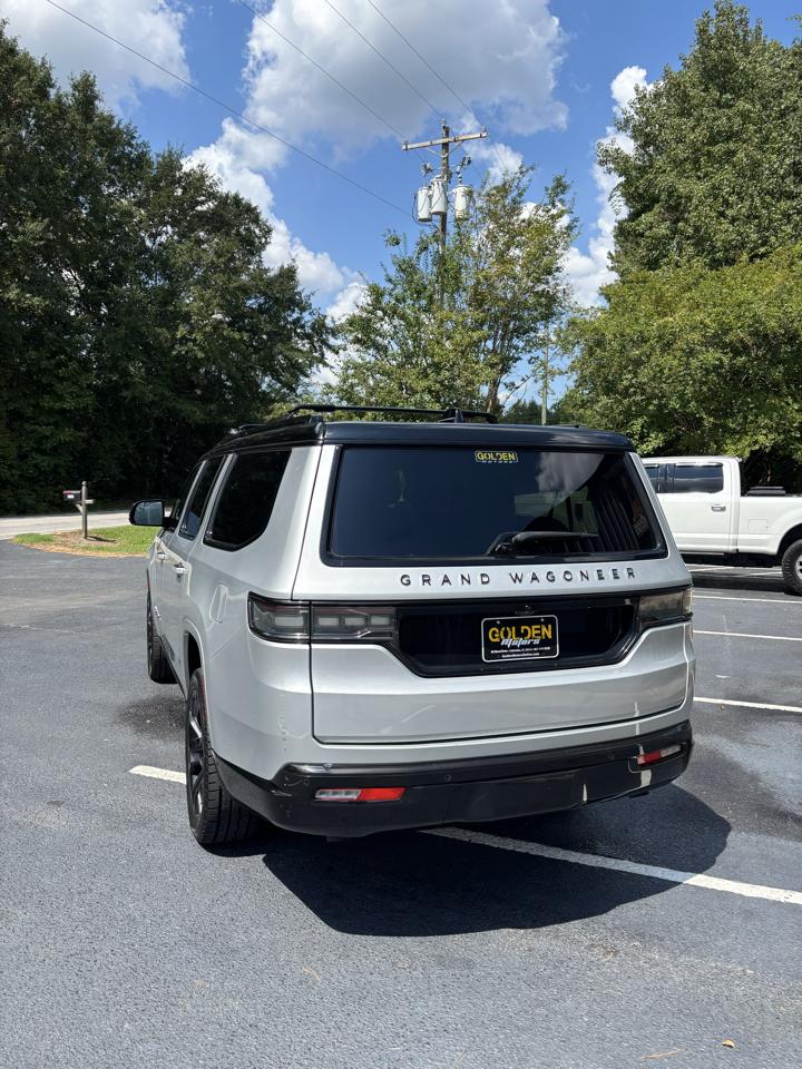 Jeep Grand Wagoneer L  2024