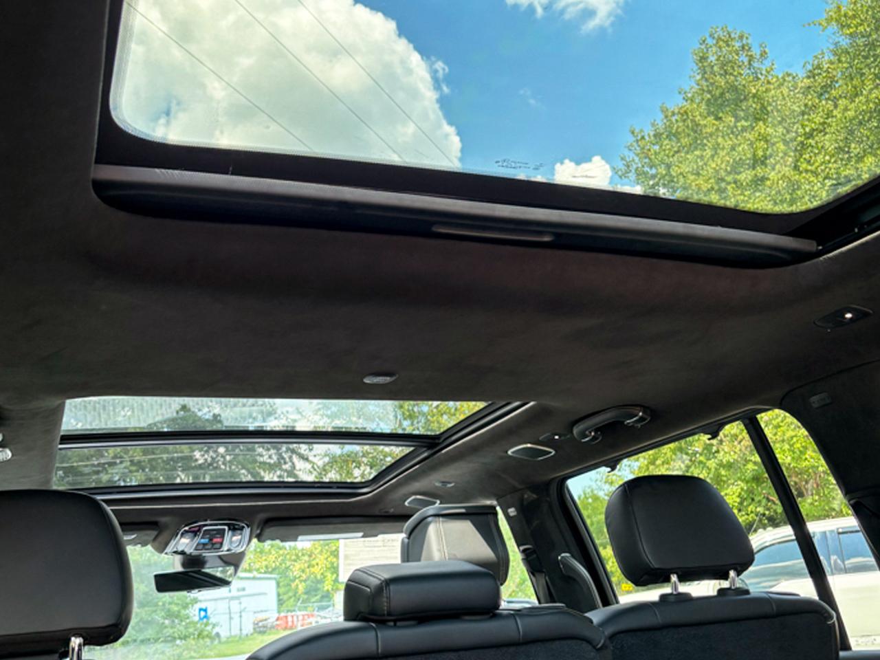 Jeep Grand Wagoneer L  2024