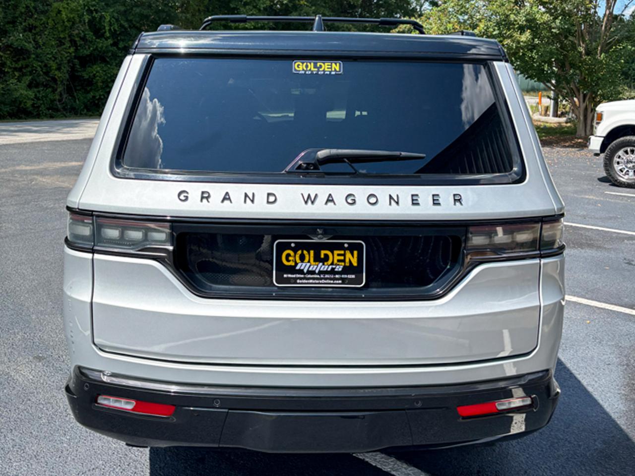 Jeep Grand Wagoneer L  2024
