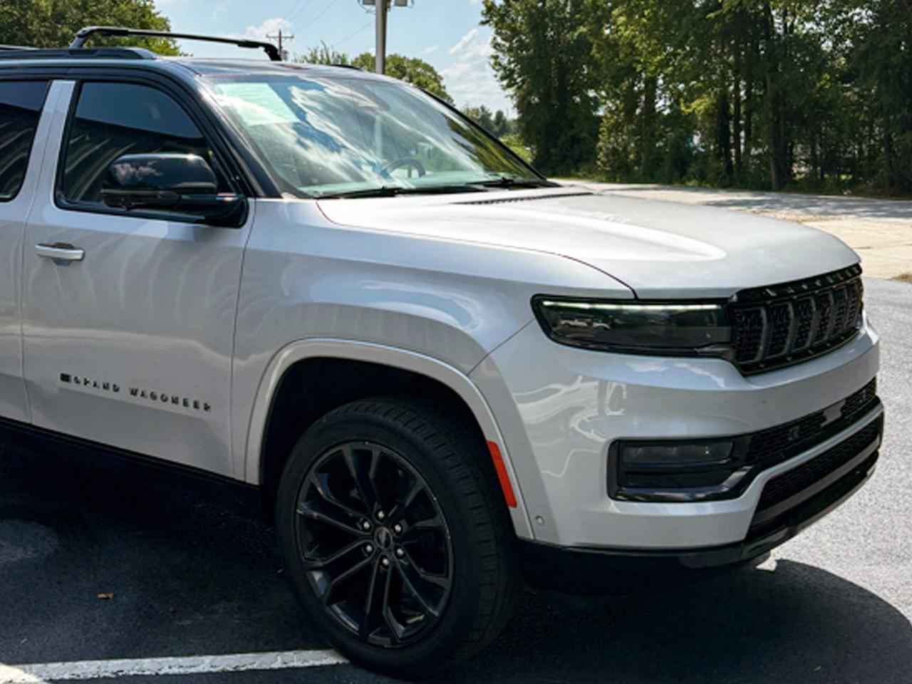 Jeep Grand Wagoneer L  2024