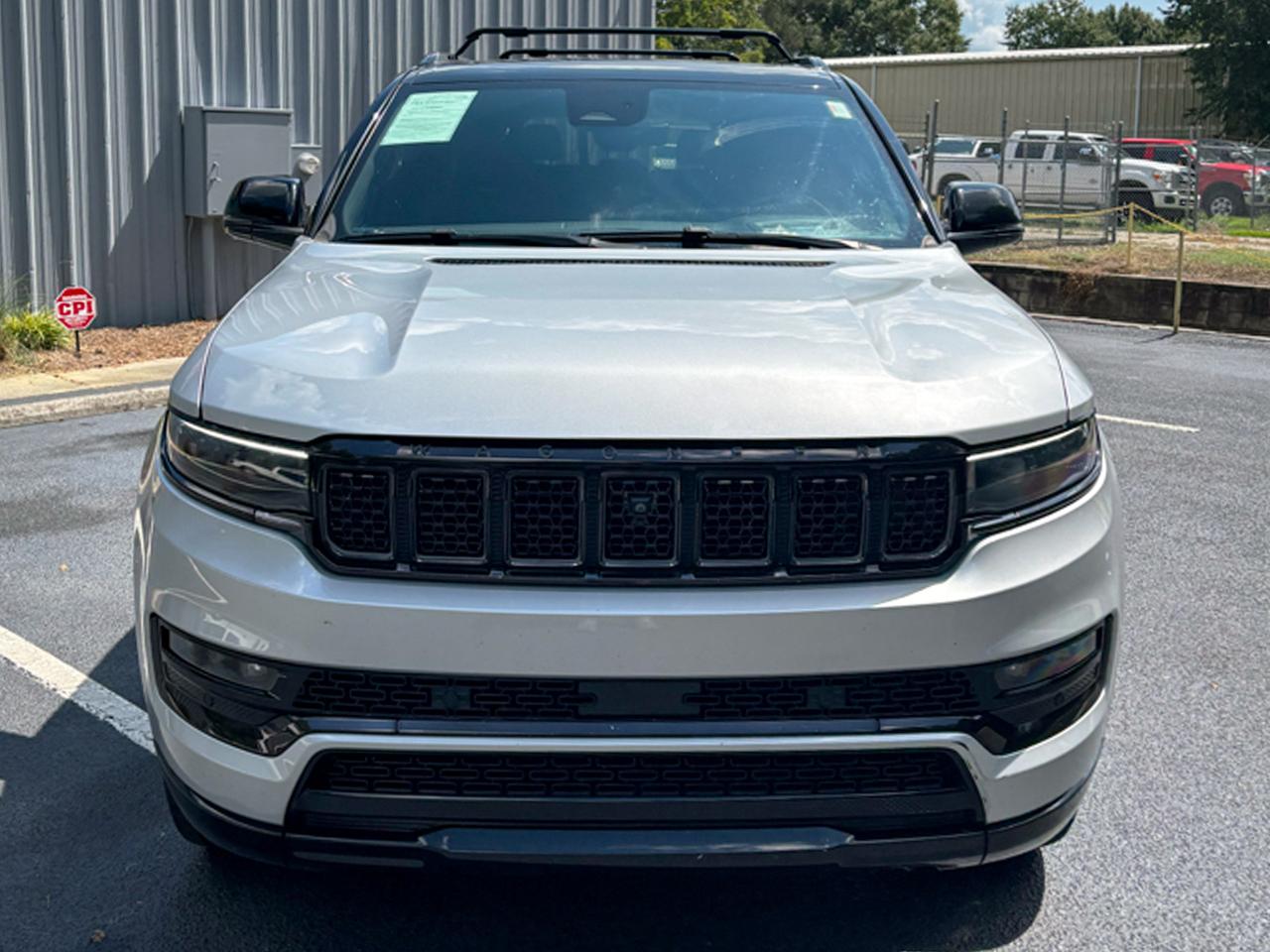 Jeep Grand Wagoneer L  2024