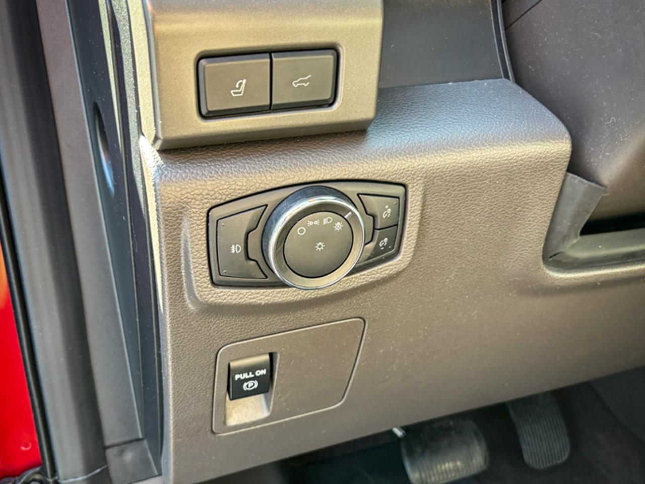 Ford Expedition XLT 4x2 2021