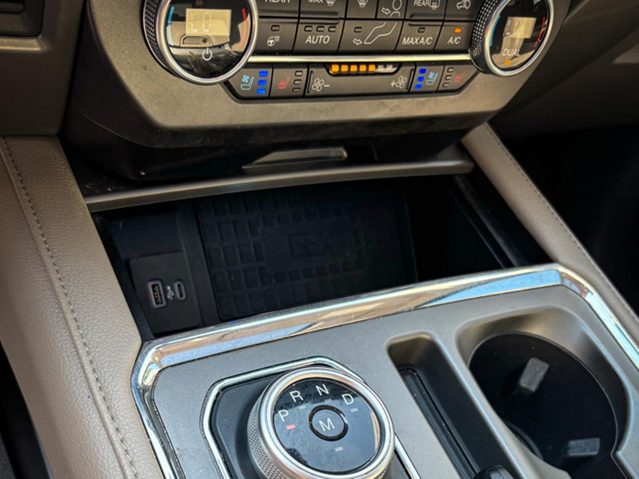 Ford Expedition XLT 4x2 2021