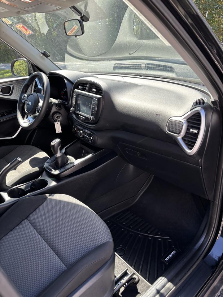 Kia Soul LX Manual 2020