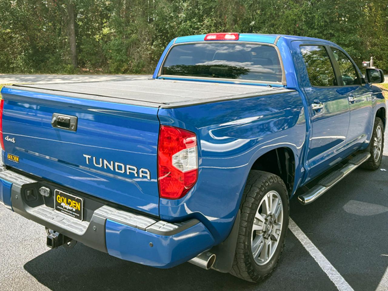 Toyota Tundra 4WD Platinum CrewMax 5.5' Bed 5.7L FFV (Natl) 2017