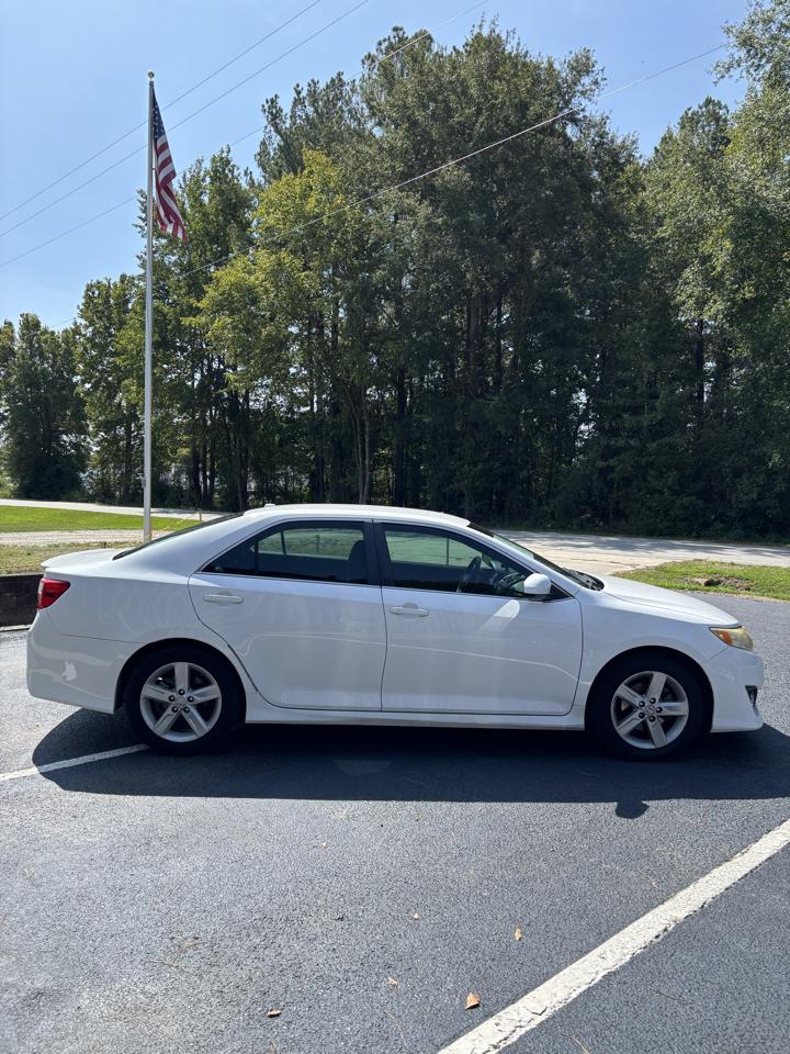 Toyota Camry SE 2013