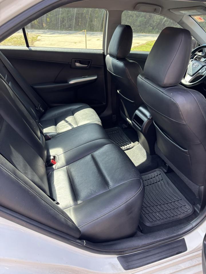 Toyota Camry SE 2013