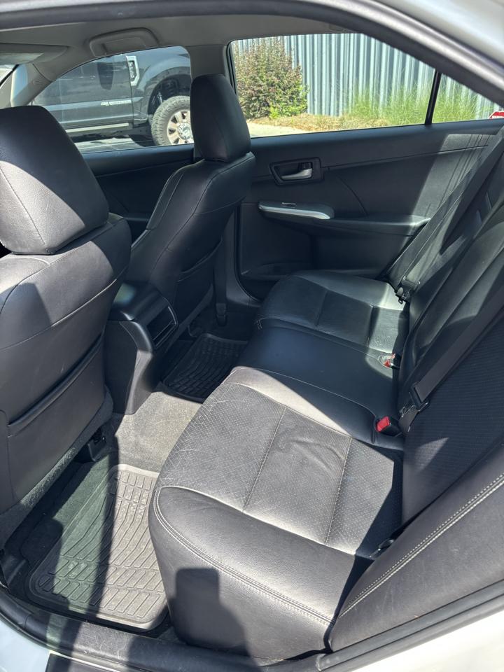 Toyota Camry SE 2013