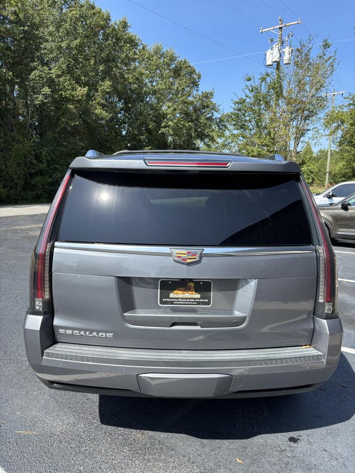 Cadillac Escalade 4WD 4dr Luxury 2019