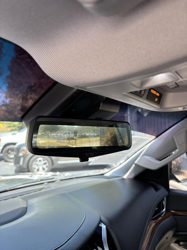 Cadillac Escalade 4WD 4dr Luxury 2019