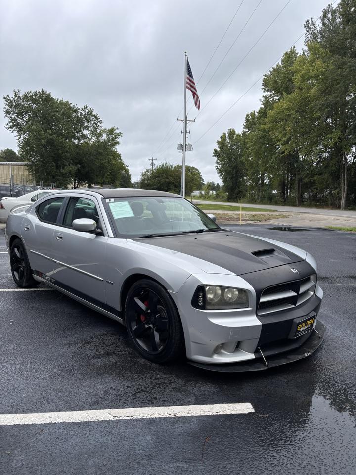 Dodge Charger 4dr Sdn SRT8 RWD 2007