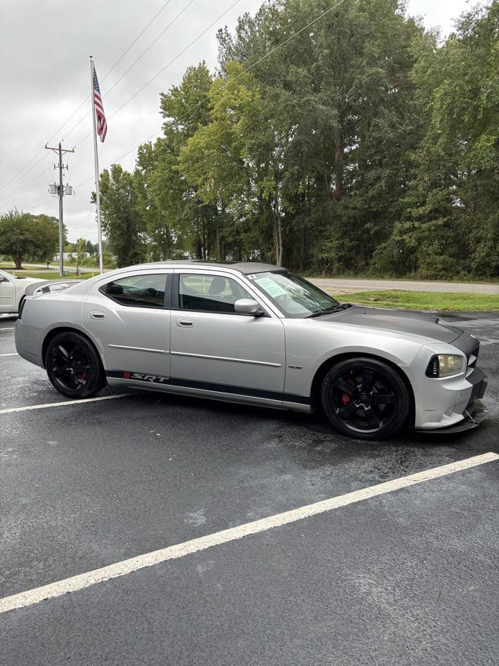 Dodge Charger 4dr Sdn SRT8 RWD 2007