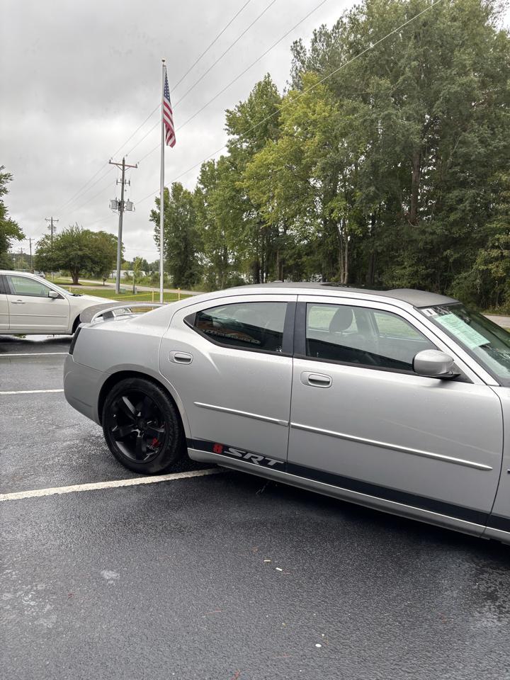 Dodge Charger 4dr Sdn SRT8 RWD 2007