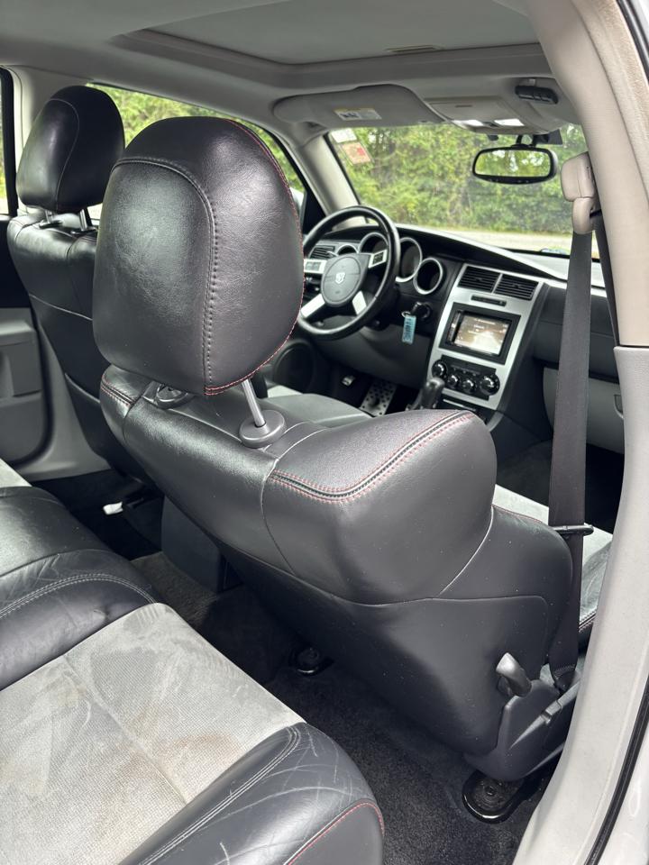 Dodge Charger 4dr Sdn SRT8 RWD 2007