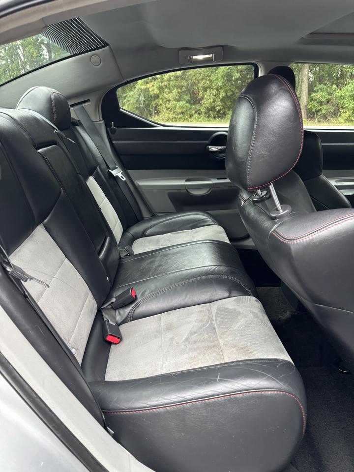 Dodge Charger 4dr Sdn SRT8 RWD 2007