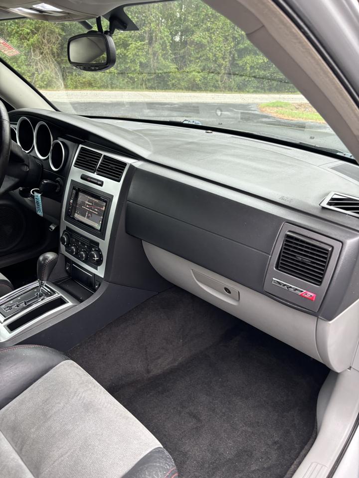 Dodge Charger 4dr Sdn SRT8 RWD 2007