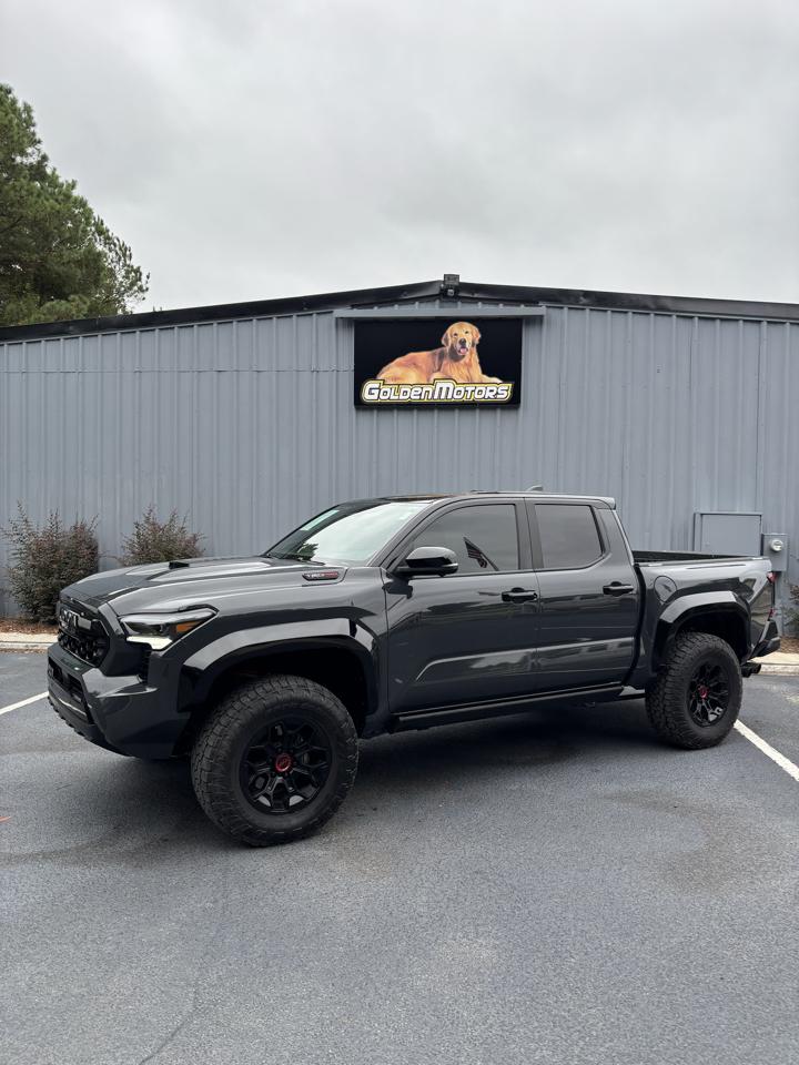 Toyota Tacoma 4WD TRD Sport Hybrid Double Cab 5' Bed AT (Natl) 2025
