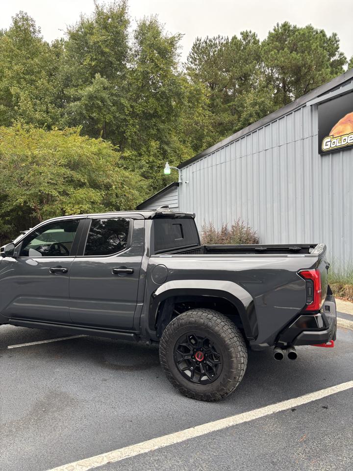 Toyota Tacoma 4WD TRD Sport Hybrid Double Cab 5' Bed AT (Natl) 2025