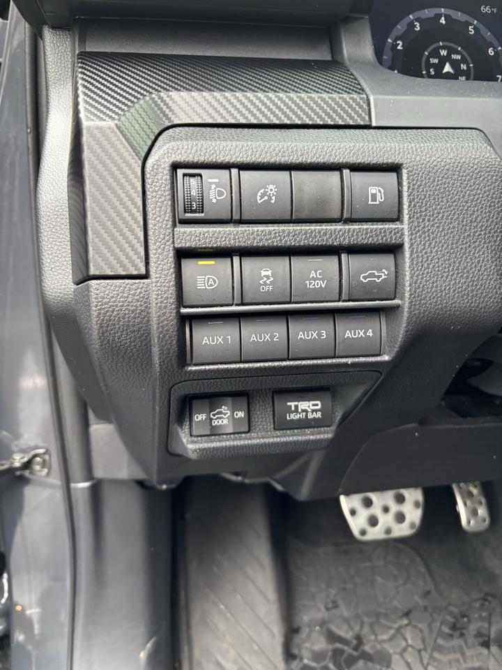 Toyota Tacoma 4WD TRD Sport Hybrid Double Cab 5' Bed AT (Natl) 2025