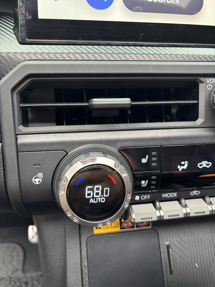 Toyota Tacoma 4WD TRD Sport Hybrid Double Cab 5' Bed AT (Natl) 2025