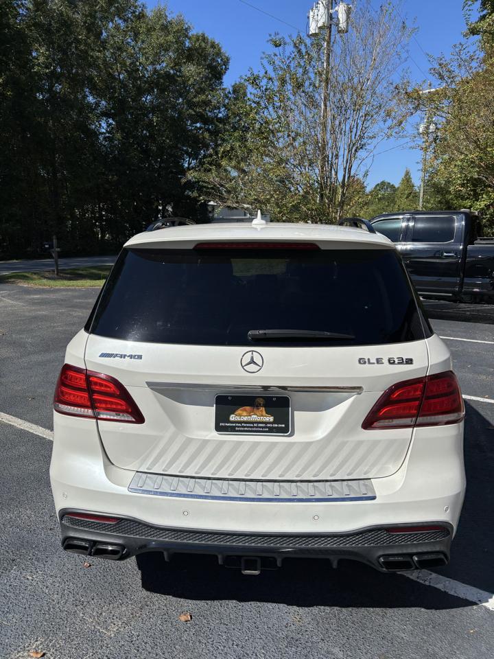 Mercedes-Benz GLE  2017