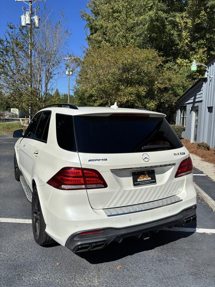 Mercedes-Benz GLE  2017