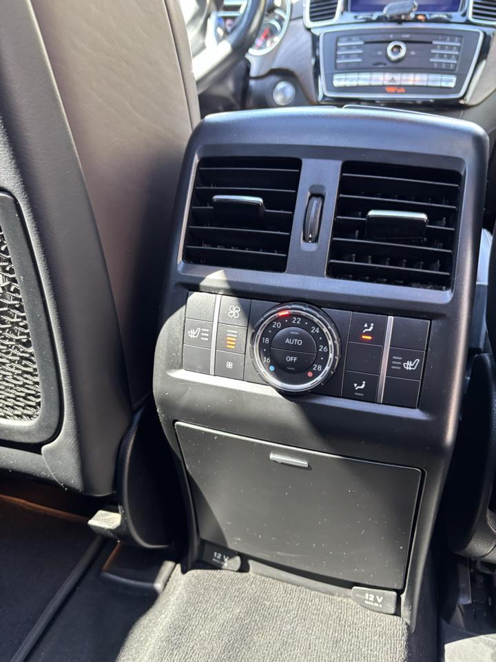 Mercedes-Benz GLE  2017
