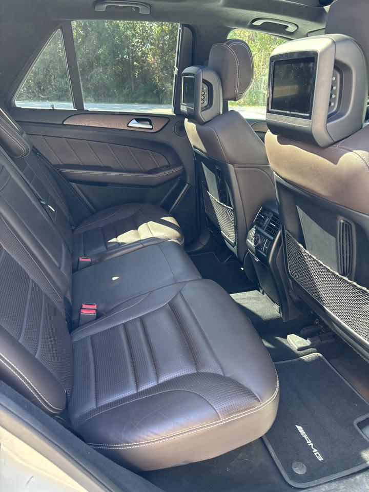 Mercedes-Benz GLE  2017