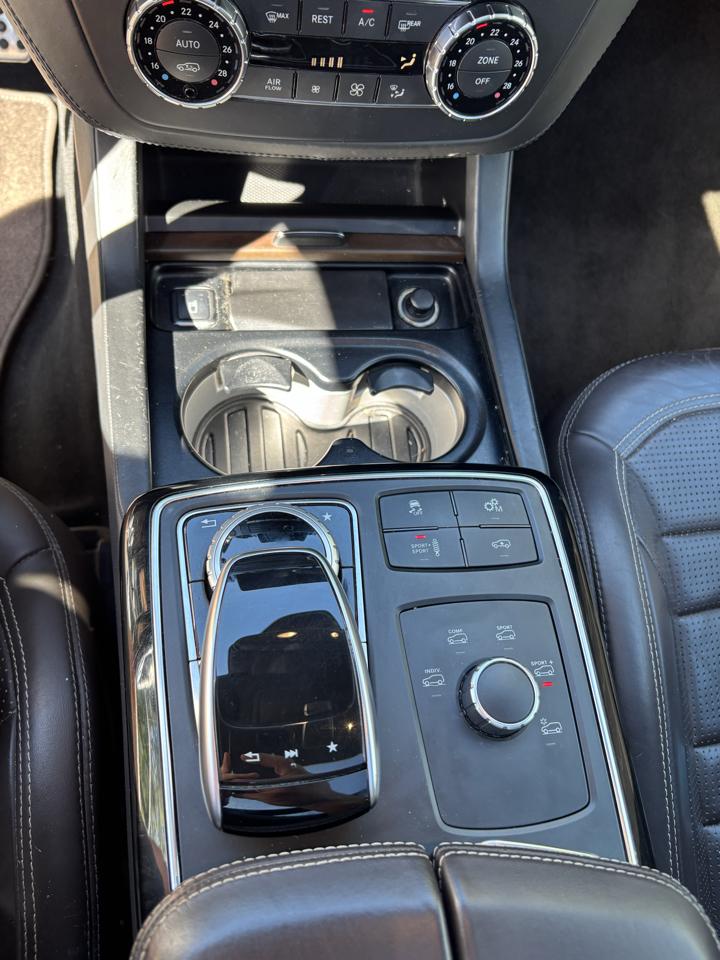 Mercedes-Benz GLE  2017