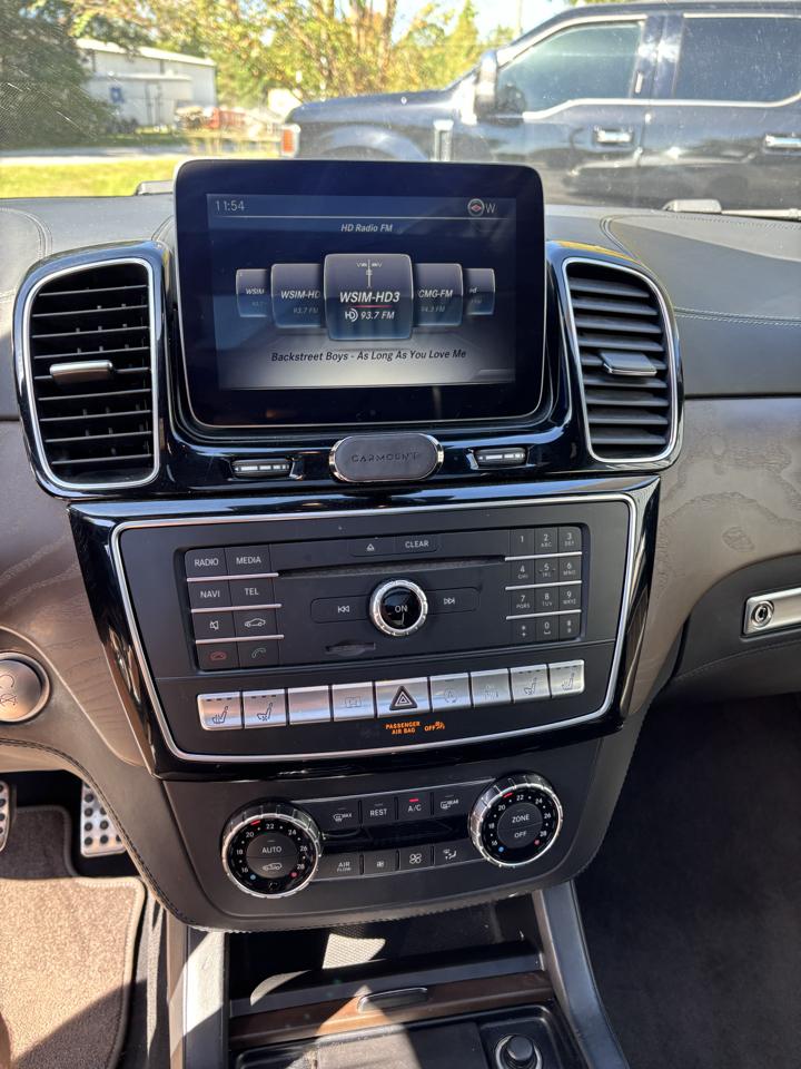 Mercedes-Benz GLE  2017