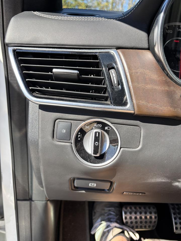 Mercedes-Benz GLE  2017
