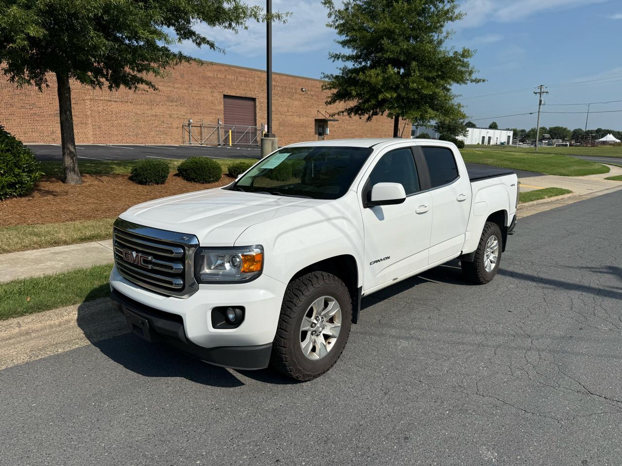 2018 GMC Canyon SLE - Photo 7