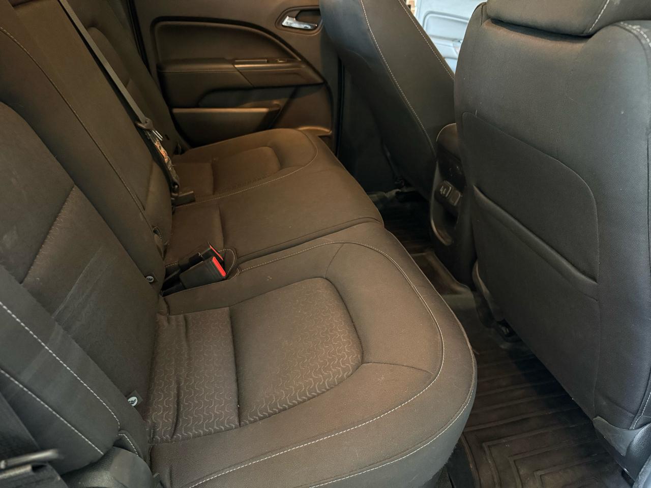 2018 GMC Canyon SLE - Photo 13