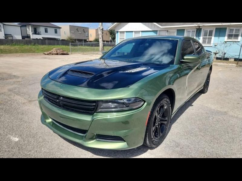 2018 Dodge Charger SXT's photo