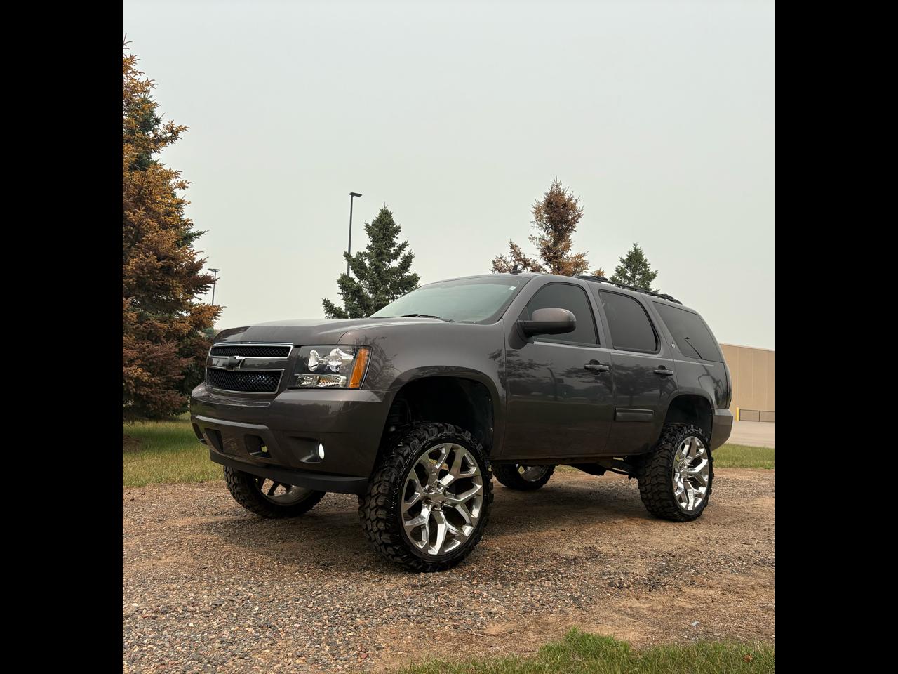 2010 Chevrolet Tahoe 4dr 4WD LT