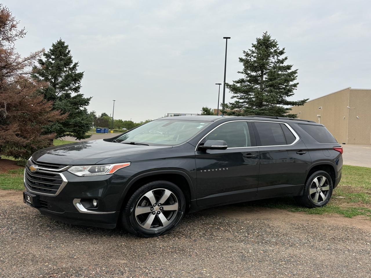 2019 Chevrolet Traverse AWD 4dr LT Leather