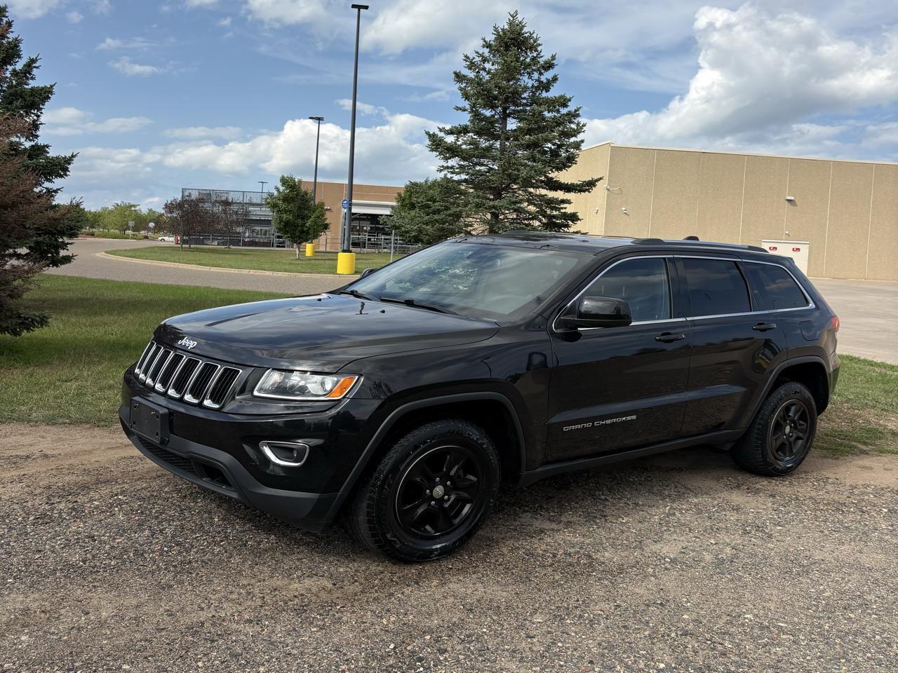 2015 Jeep Grand Cherokee 4dr Laredo 4WD