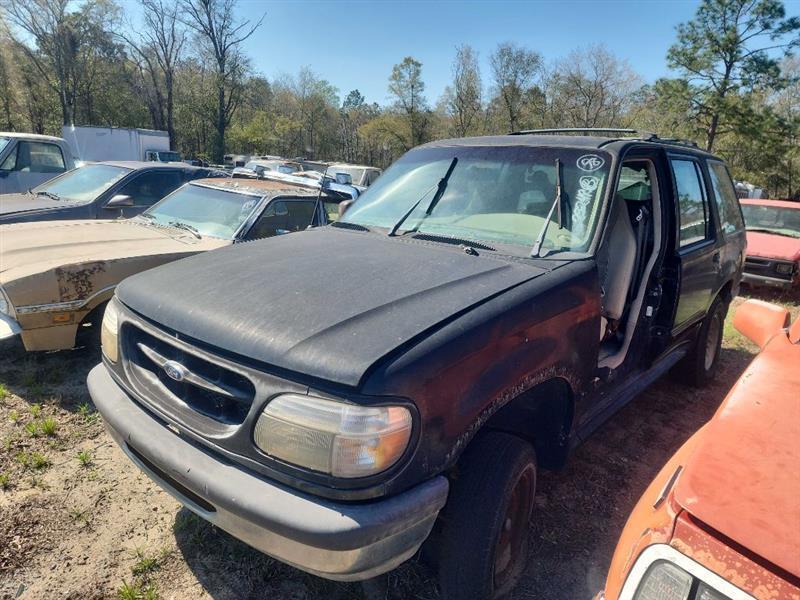 1998 Ford Explorer XL 4-Door 2WD