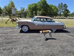 1955 Ford Fairlane 