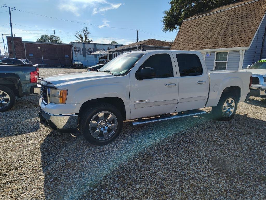 2011 GMC Sierra 1500 SLT Crew Cab 2WD
